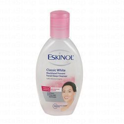 Eskinol Classic White Facial Deep Cleanser with Mineral Grains
